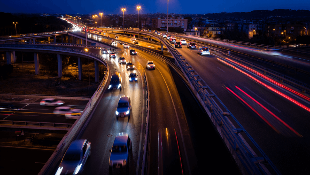 Chiusura notturna per la tangenziale est, confermati i divieti per il 2026: tutte le informazioni