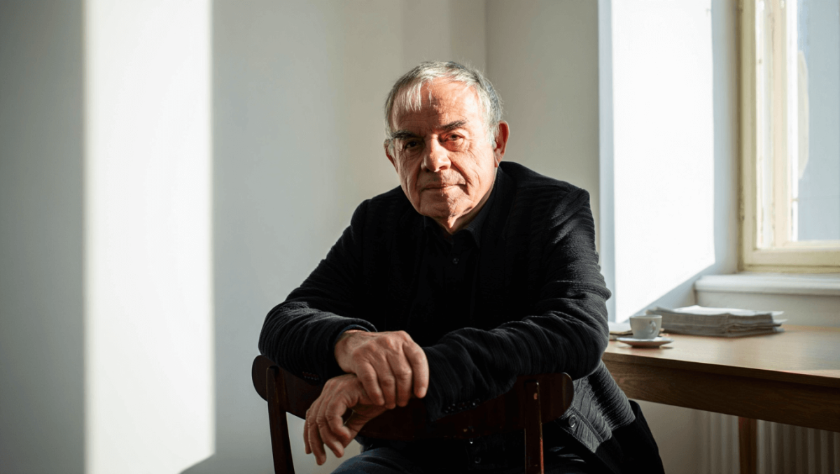 Addio a Béla Tarr, il regista della malinconia e di Sátántangó