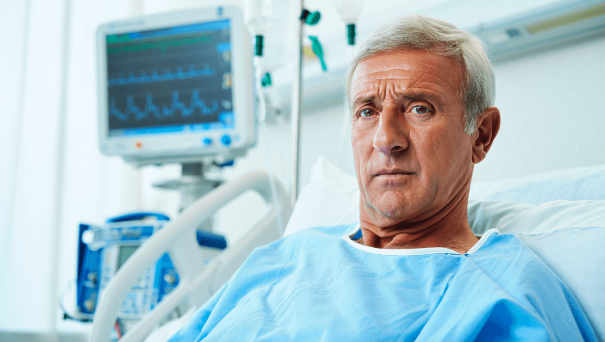 Claudio Lippi, come sta lo storico conduttore: la «terapia intensiva» e gli ultimi problemi di salute