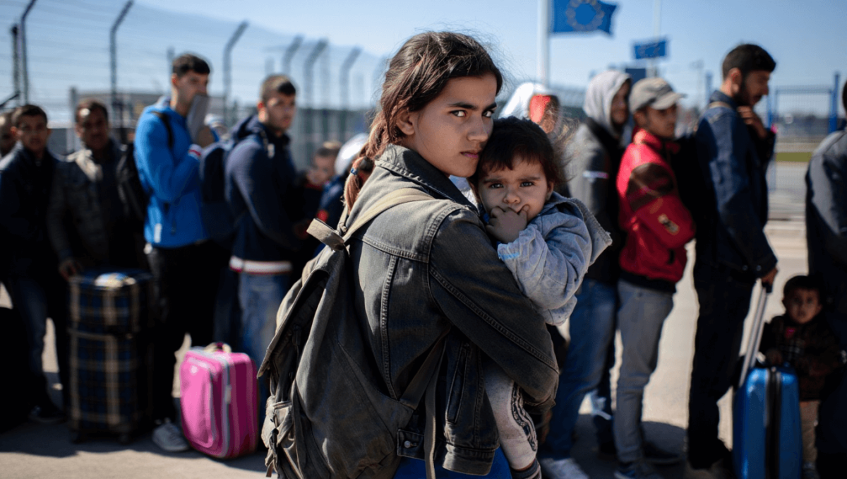 Unione Europea, le nuove norme sull'asilo e sui "paesi sicuri" minano i diritti dei rifugiati