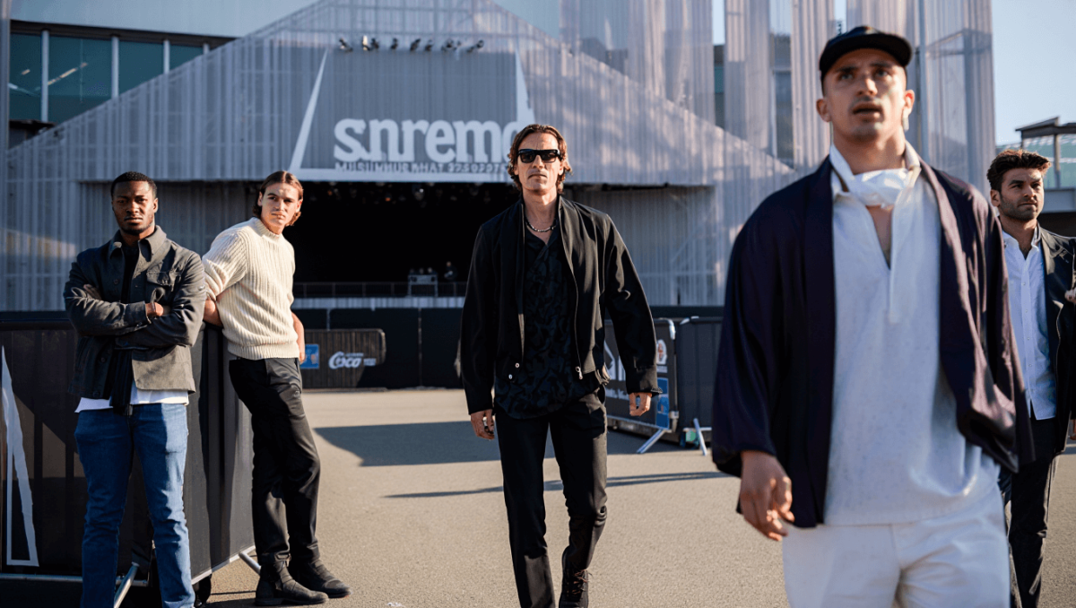 Festival di Sanremo, le canzoni favorite per i bookmaker: duello tra Tommaso Paradiso e Fedez-Masini, occhio alle sorprese Sayf ed Eddie Brock