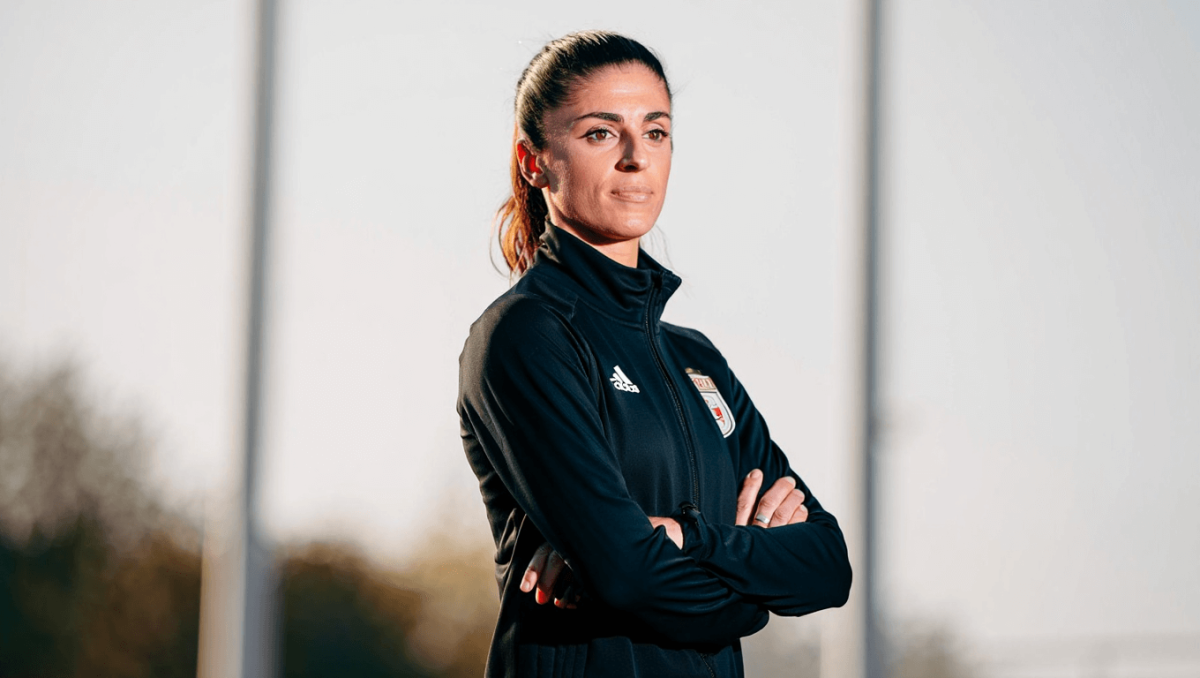 Dayane Mello, trasparenze sexy: le foto di Natale mandano in tilt i social