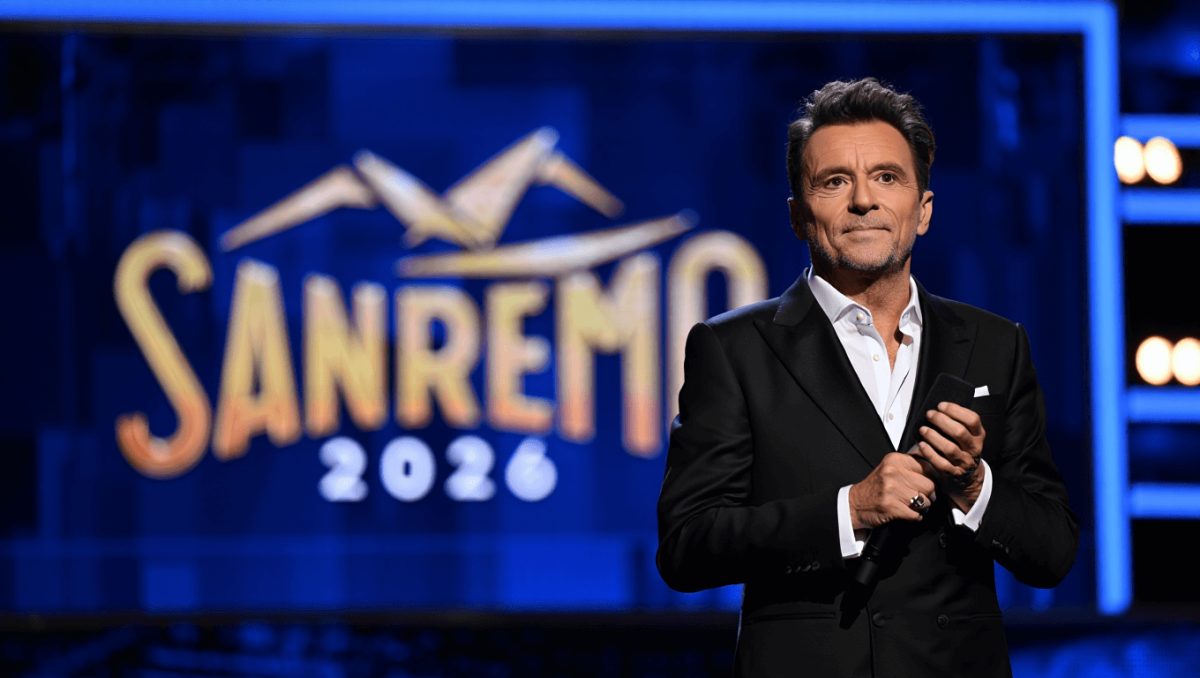 ”Leo Gassmann a Sanremo 2026: «Faccio musica col sorriso, mostro il mio lato doloroso quando recito. Con papà interpreterei una bella storia padre-figlio»