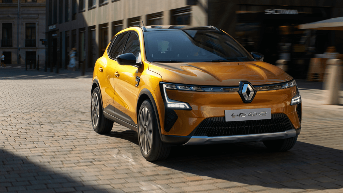 Renault 4 E-Tech: il video in pillole del nuovo crossover elettrico francese