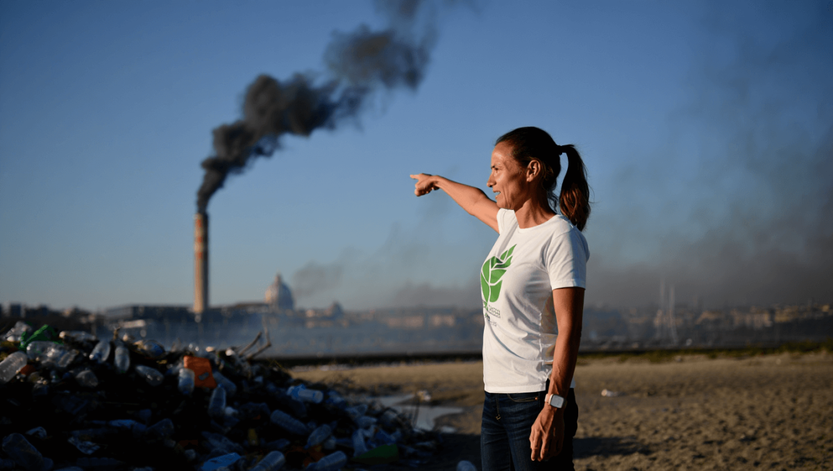 Bruxelles apre 6 nuove procedure di infrazione contro l’Italia. Metà legate all’ambiente (per cui Roma ha già sborsato oltre 800 milioni)