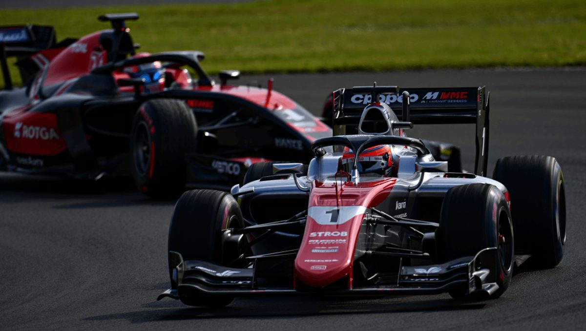 I motori accendono la tecnologia e cercano la pole position