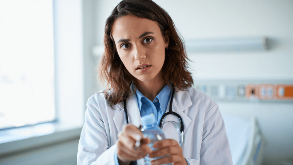 Dalla salute riproduttiva a ictus e cancro, i medici italiani contro i danni da plastica: parte una campagna per la prevenzione