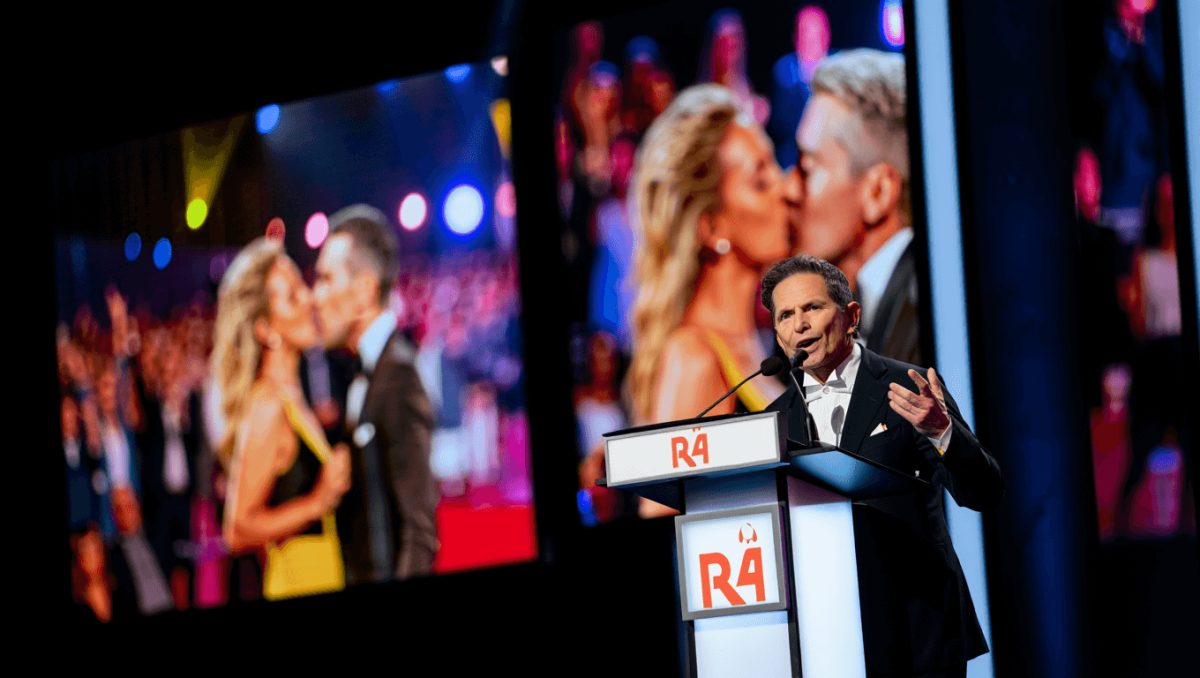 Sanremo, la Rai sul bacio tra Levante e Gaia: «Non censuriamo nessuno, ci mancherebbe altro»