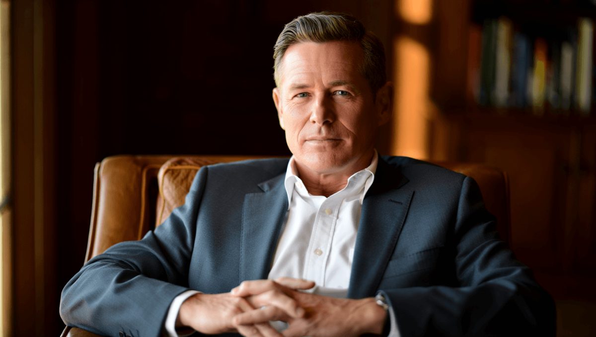 John Nolan è morto, l'attore della saga di Batman e della serie Person of Interest aveva 87 anni