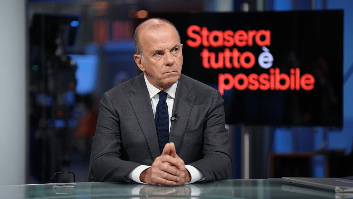 Stefano De Martino lascia STEP? Francesco Paolantoni svela chi prenderà il suo posto (e il patto per Sanremo). «Ma non sarà facile»