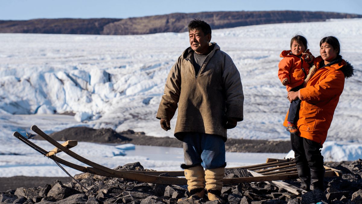 Groenlandia, dove la crisi climatica mostra i suoi effetti. La prof. Tommasini: “Chi vive di caccia e pesca ne subisce l’impatto in maniera drammatica”