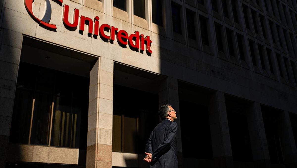 Duello Unicredit-Commerz. Orlopp attacca il piano
