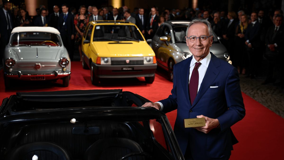 FIAT celebra Gerry Scotti al Festival della TV 2026 e porta a Dogliani le icone che hanno accompagnato generazioni di italiani