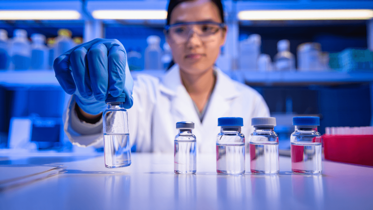 Altro che necessari in medicina: i Pfas possono essere già sostituiti con altre sostanze in 97 farmaci su 111 | lo studio