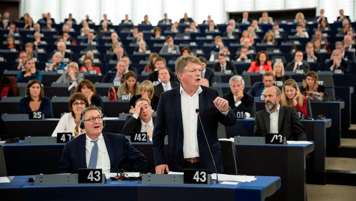 Niente ‘carne’ e ‘bistecca’ per i prodotti vegetali. Il Parlamento Ue conferma la stretta