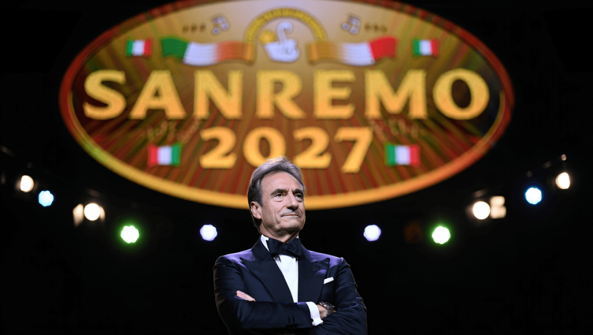 Sanremo 2027, Stefano De Martino annuncia le date ufficiali e svela un indizio su Vasco Rossi