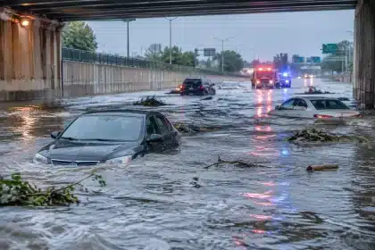 Maltempo Foggia: nubifragio, auto sommerse e automobilisti bloccati