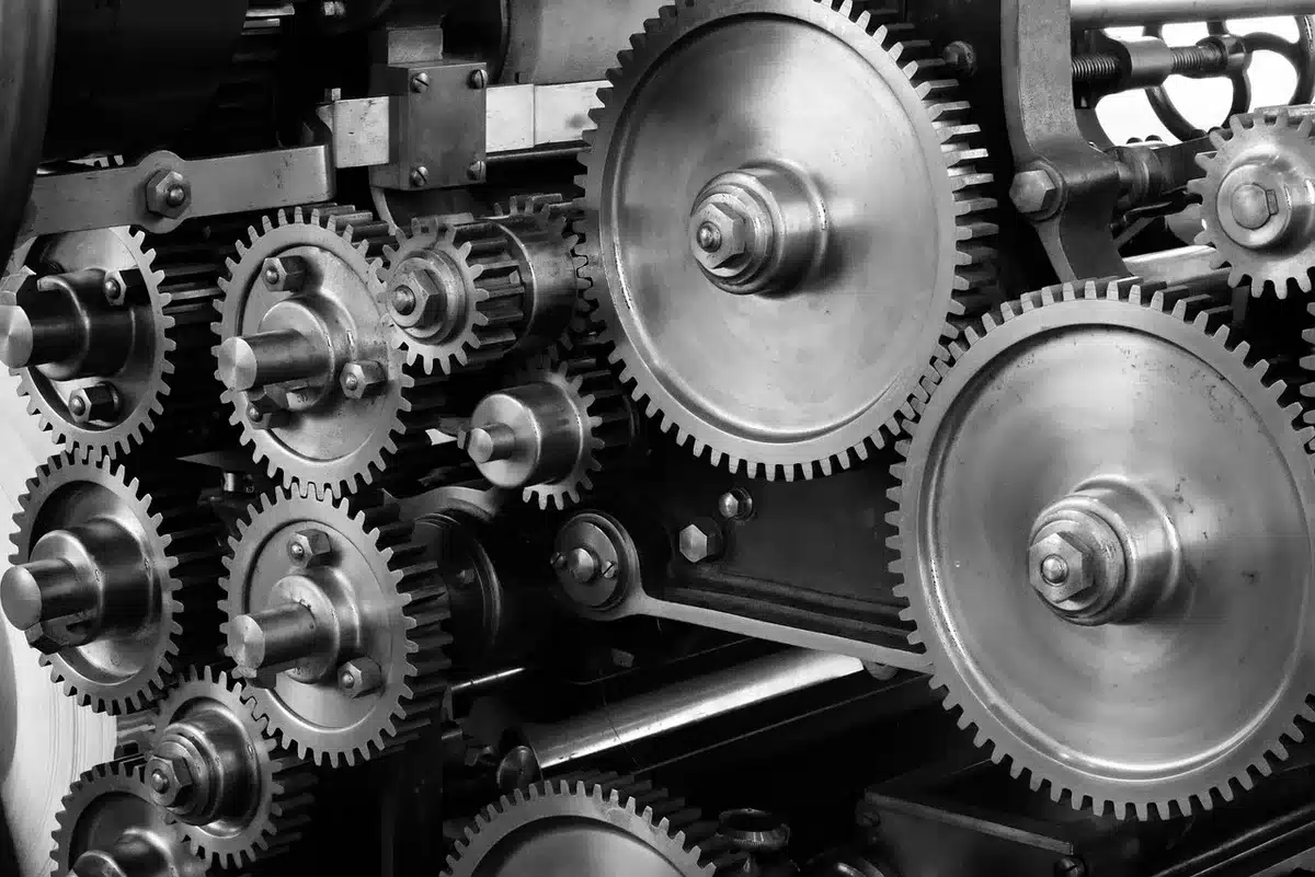 Macchinario anonimo per separazione rifiuti in impianto di smaltimento