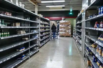 Sindacati Foggia: 'tempesta perfetta tra caro carburanti e scaffali vuoti' - ANSA